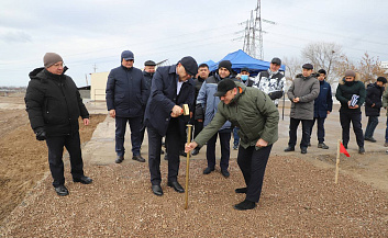 “BAYTQO‘RG‘ON – PARKENT” ELEKTRLASHTIRILGAN TEMIR YO‘L QURILISHI BOSHLANDI