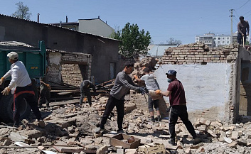 «Махаллабай»: Железнодорожники продолжают вносить вклад в благоустройство