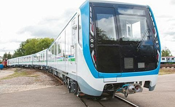 Yangi metrovagonlari Toshkent tomon yo‘l oldi