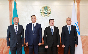 Узбекистан – Казахстан: Обсуждены вопросы увеличения грузопотока 